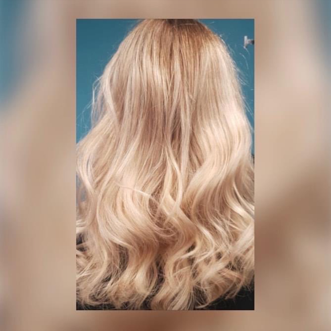 Warme blonde golven met balayage